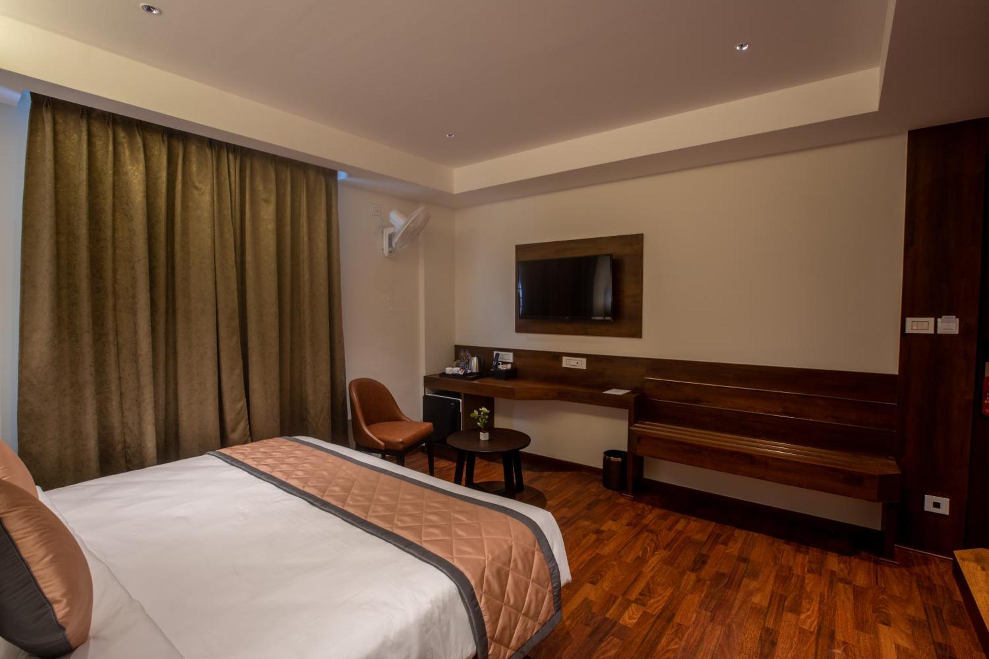 Golden Fortune Inn Hotel Bangalore Esterno foto